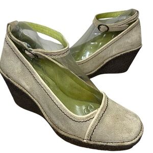 Fly London Tan Suede Wedges Shoes Sz 40 Ankle Strap Minimalist Made in Portugal